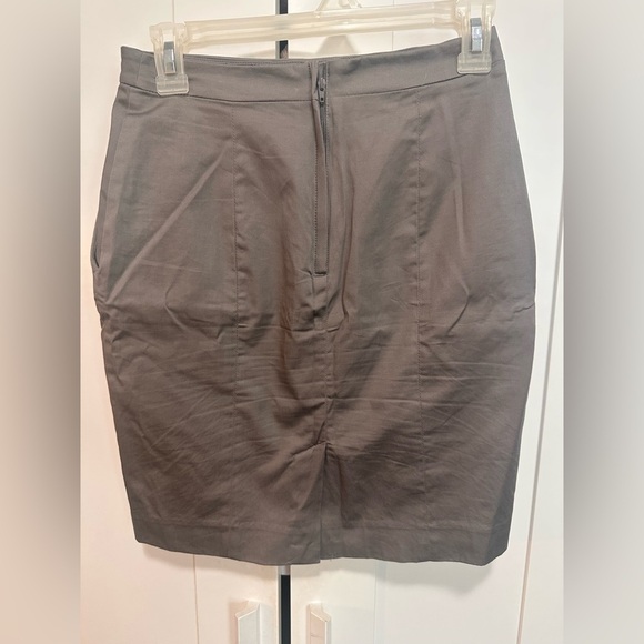 H&M Classic Brown Women's Pencil Skirt size 4 - Picture 5 of 7